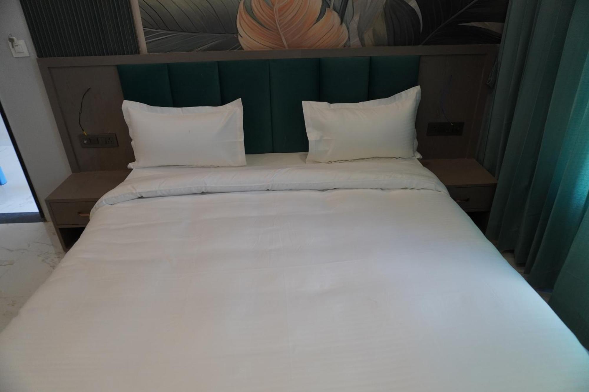 Hotel Heera Palace Khatu Экстерьер фото